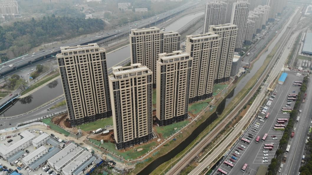 20230428095321109 泰山经济合用房片区H地块室表施工起头!